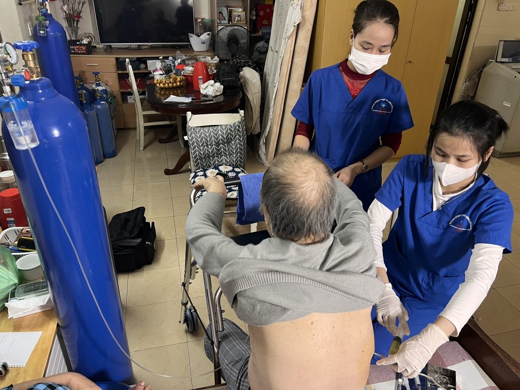 CHĂM SÓC GIẢM NHẸ CHO BỆNH NHÂN UNG THƯ TẠI HÀ NỘI & THÀNH PHỐ HỒ CHÍ MÌNH (SÀI GÒN)